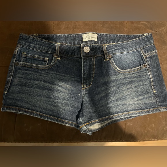 Women’s Aeropostale Jean Shorts - Picture 1 of 3